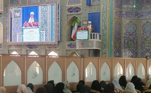 امام جمعه کرمان: مسیر ایران قوی با انسجام ملی و امیدآفرینی هموار می‌شود