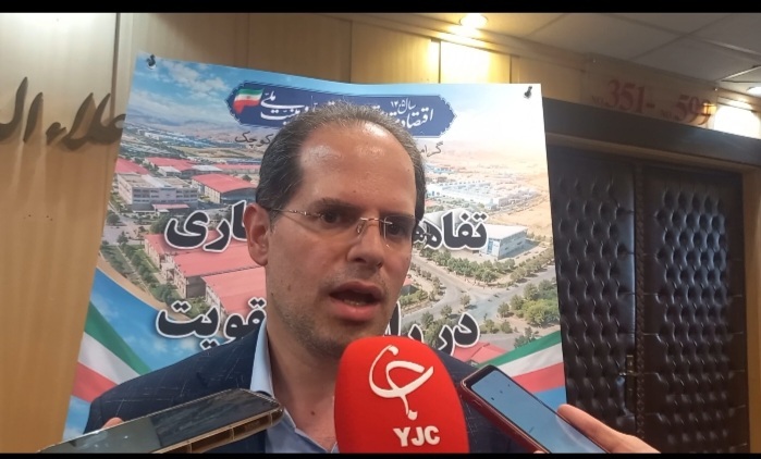 خاموشی ۴۸ شهرک صنعتی نصف شد؛ برق هفتگی از دو روز به یک روز رسید