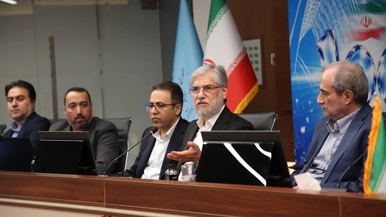 وزیر علوم: تورم قوانین چابکی پارک‌های فناوری را تهدید می‌کند