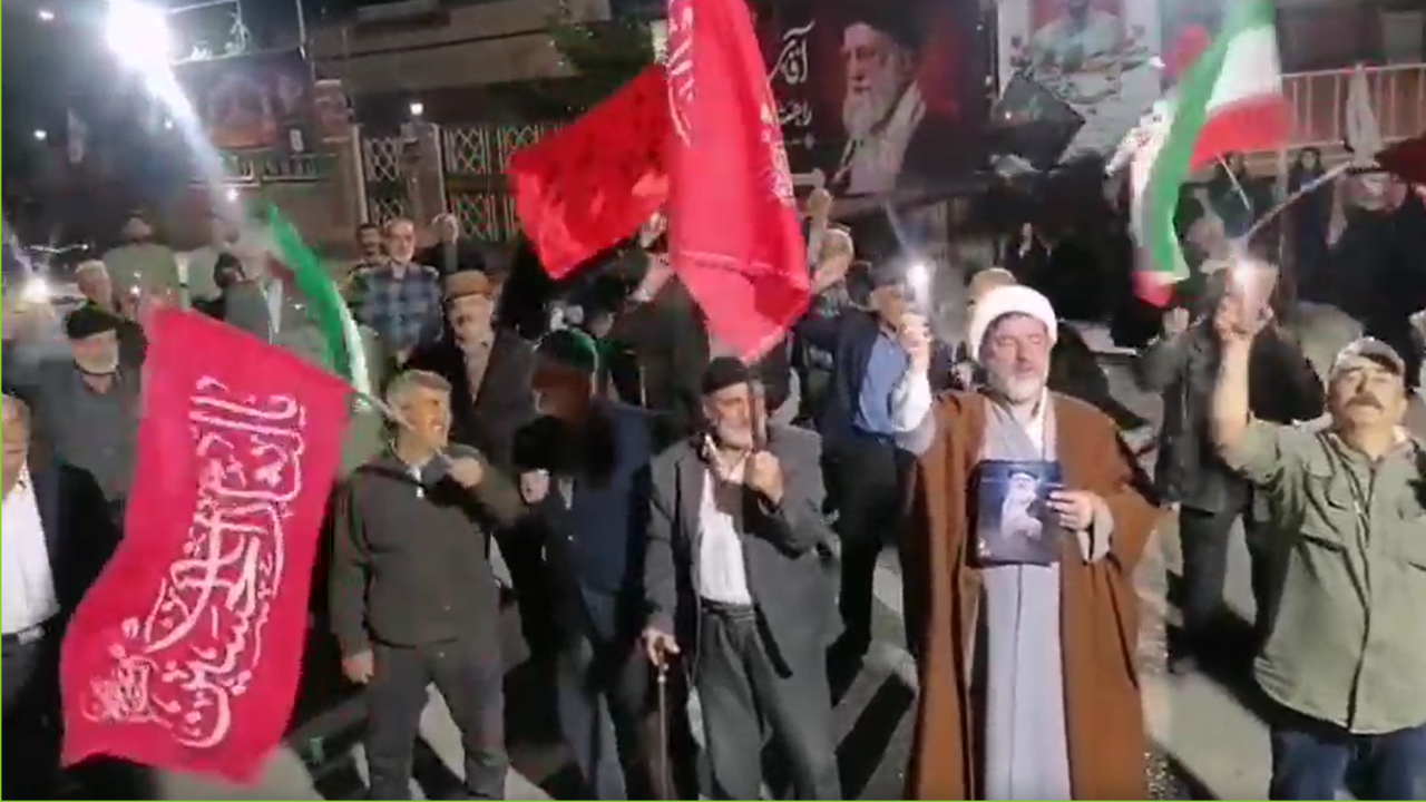 همبستگی تماشایی مردم دیباج در قرار شبانه چهارراه شهدا