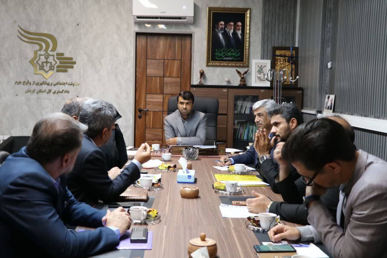 دستگاه قضایی کرمان برای حل پرونده کالاهای سنواتی خودروسازان راین وارد عمل شد