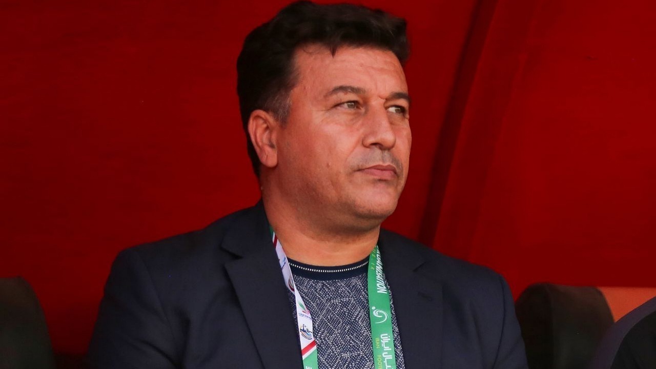 کاظم محمودی: تراکتور توان شکست شباب‌الاهلی را دارد؛ سلب میزبانی اجحاف آشکار در حق فوتبال ایران است