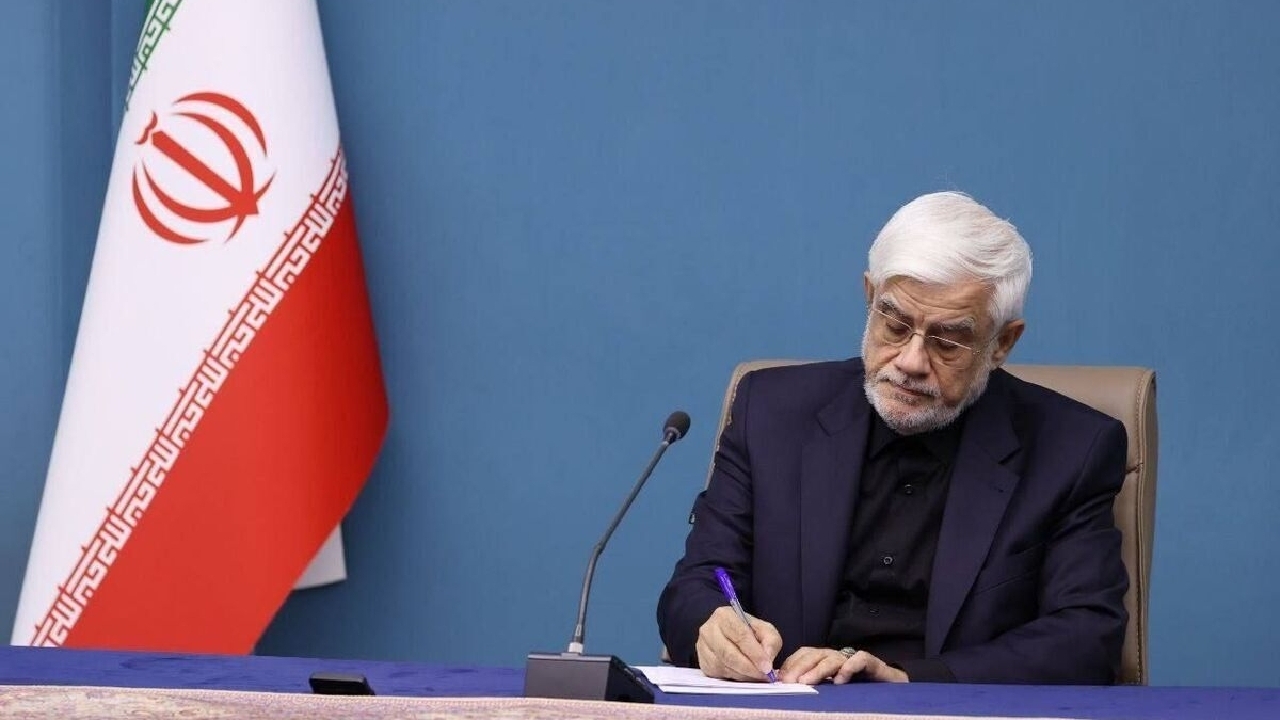 عارف: ایستاده به اراده ملت در دویستمین شب مقاومت تاریخی ادای احترام می‌کنم