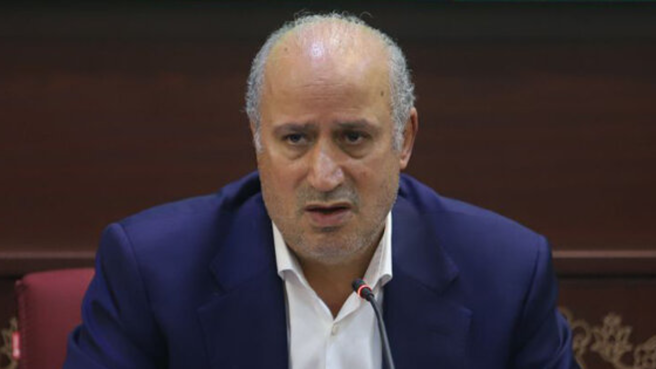 تأکید مهدی تاج بر خانوادگی و امن شدن جو ورزشگاه‌ها