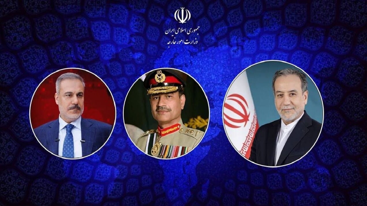 رایزنی‌های تلفنی عراقچی از پکن با وزیر خارجه ترکیه و فرمانده ارتش پاکستان