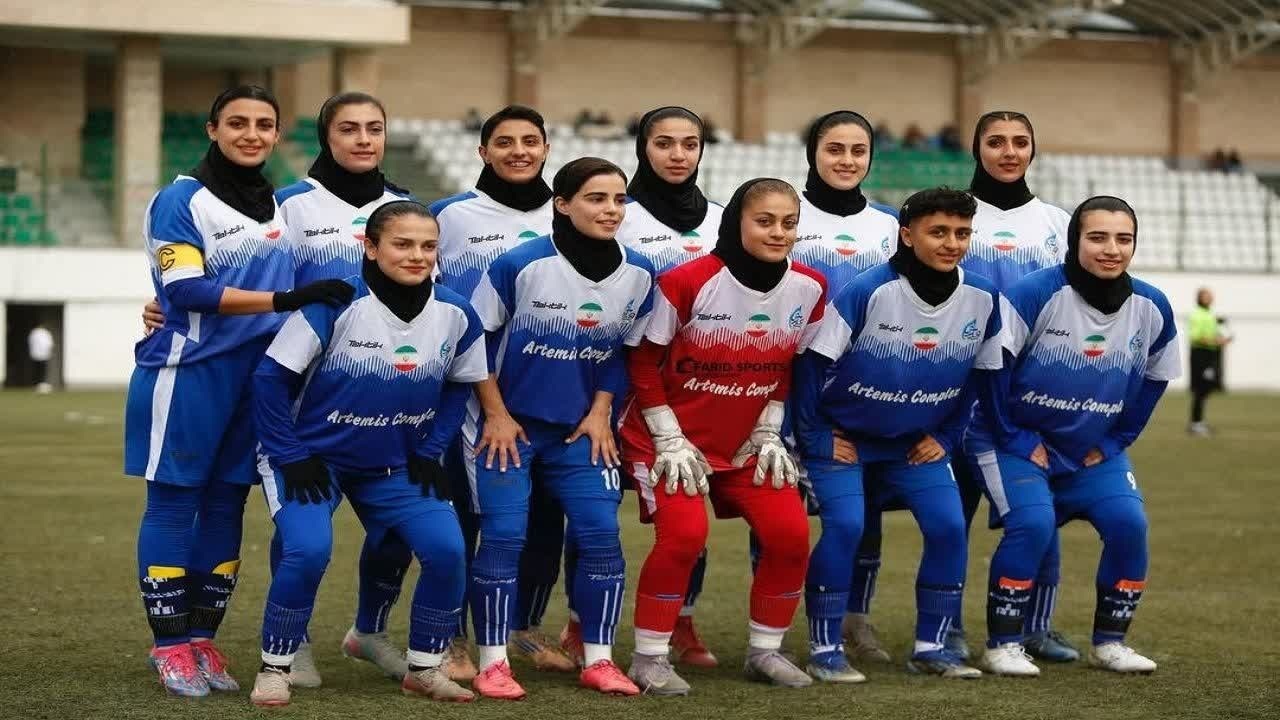 آغاز نوزدهمین دوره لیگ برتر فوتبال بانوان؛ وارش نوشهر مقابل گل‌گهر سیرجان صف‌آرایی می‌کند