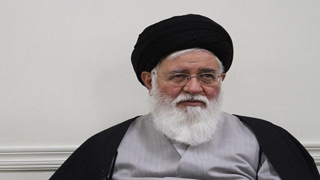 علم‌الهدی: دشمن پس از شکست نظامی، دانشگاه را هدف فشار و اغتشاش قرار داده است