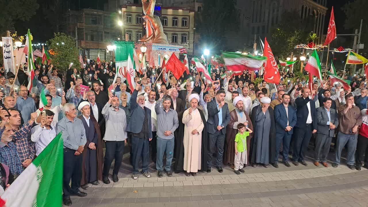 خوی یکپارچه به پا خاست؛ تجمع پرشور مردم در مطالبه خون‌خواهی رهبر شهید انقلاب