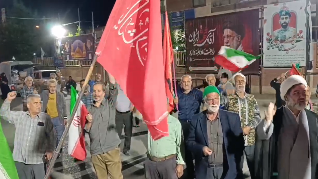 تداوم «شب‌های اقتدار» در دیباج؛ بیش از ۲۰۰ شب حضور انقلابی مردم دامغان