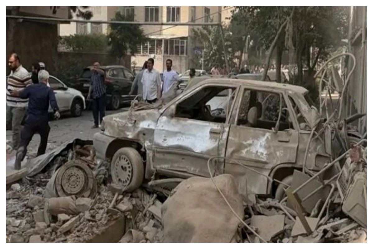 پرداخت ۸۳۹ میلیارد ریال خسارت به خودروهای جنگ‌زده در هرمزگان؛ پرونده ۲۹۴ خودرو تعیین تکلیف شد