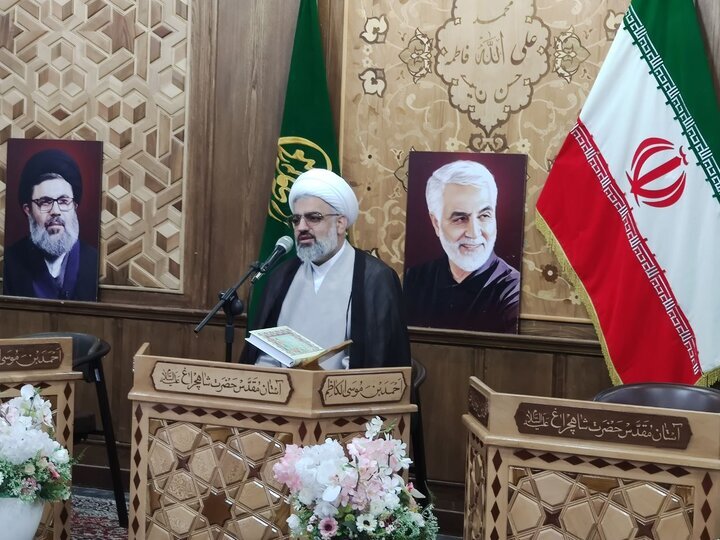 گردهمایی مربیان حفظ قرآن در حرم شاهچراغ؛ تأکید بر تربیت نسلی با اخلاق قرآنی